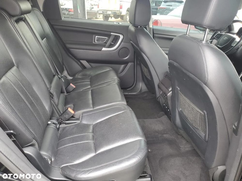 Land Rover Discovery Sport 2.0 Si4 HSE Luxury - 30