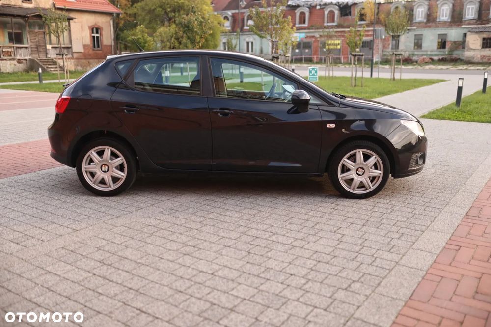 Seat Ibiza 1.4 16V Passion - 10
