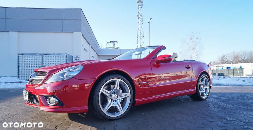 Mercedes-Benz SL - 1