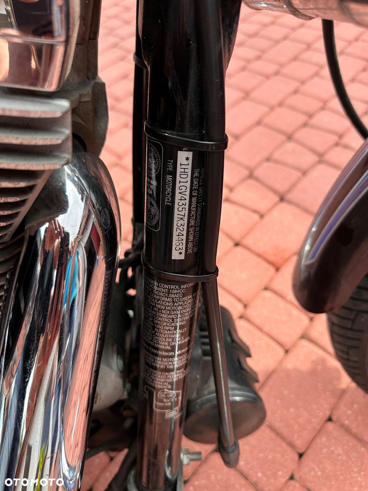 Harley-Davidson Dyna Super Glide - 10