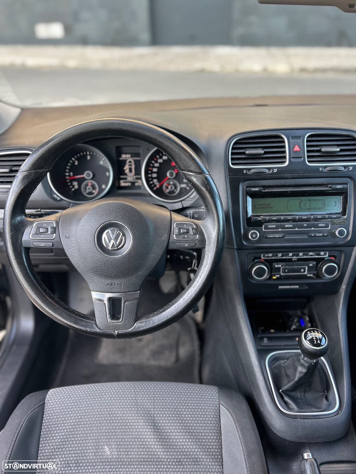 VW Golf Variant 1.6 TDi Confortline - 9