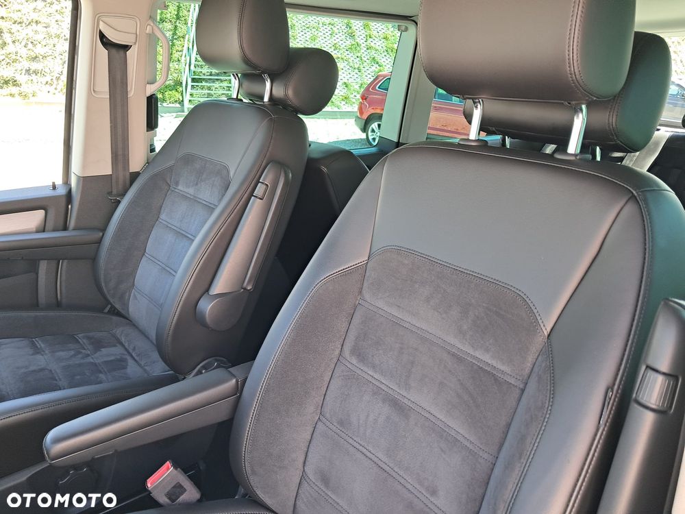 Volkswagen Multivan - 22