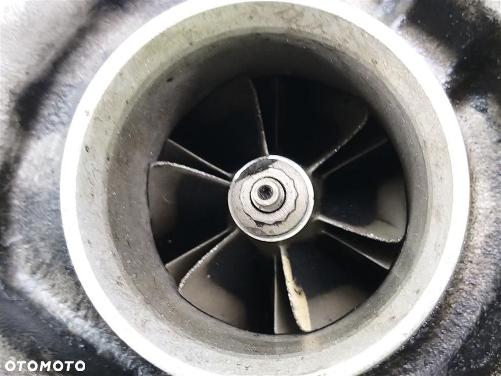 Turbosprężarka turbina BMW Seria 5 E60 E61 2003-2010 3.0D 231KM GT2260V - 2