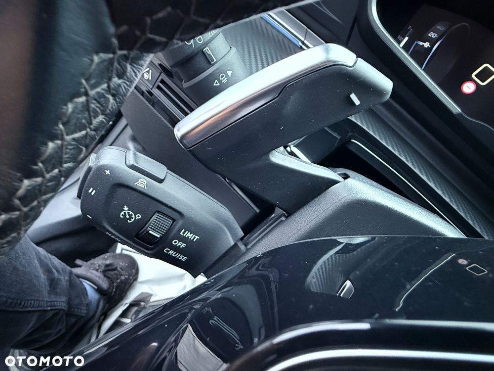 Peugeot 508 2.0 HDi Allure - 32