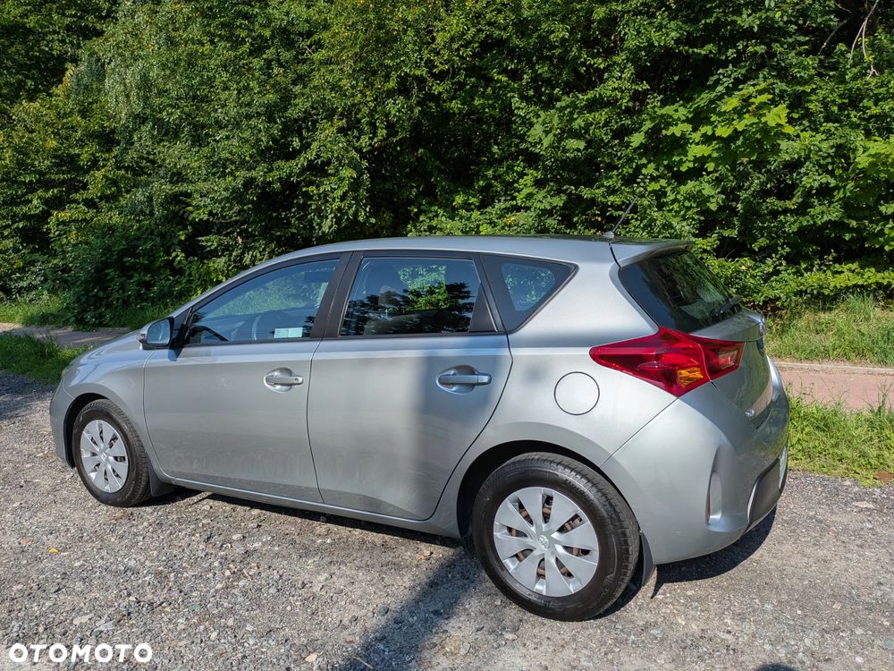Toyota Auris 1.6 Active - 10