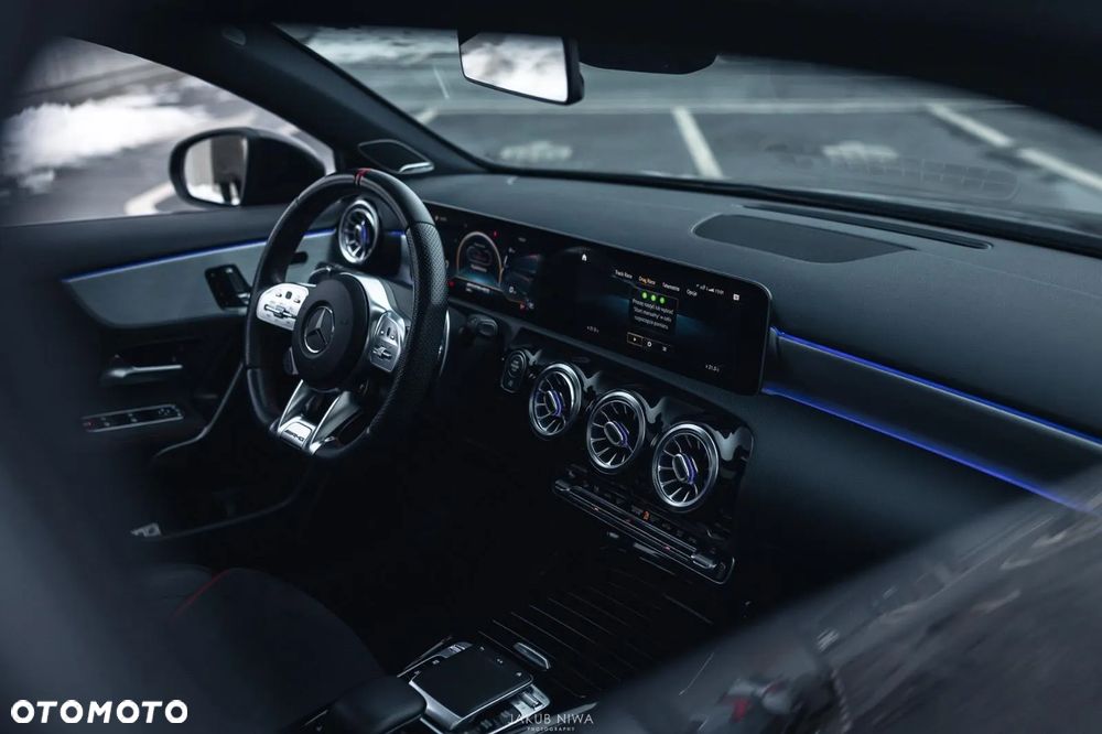 Mercedes-Benz Klasa A 35 AMG 4-Matic 7G-DCT - 4