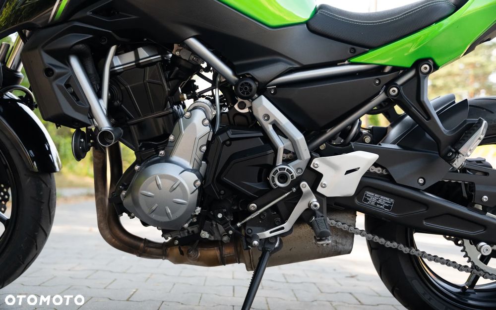 Kawasaki Z 650 - 10