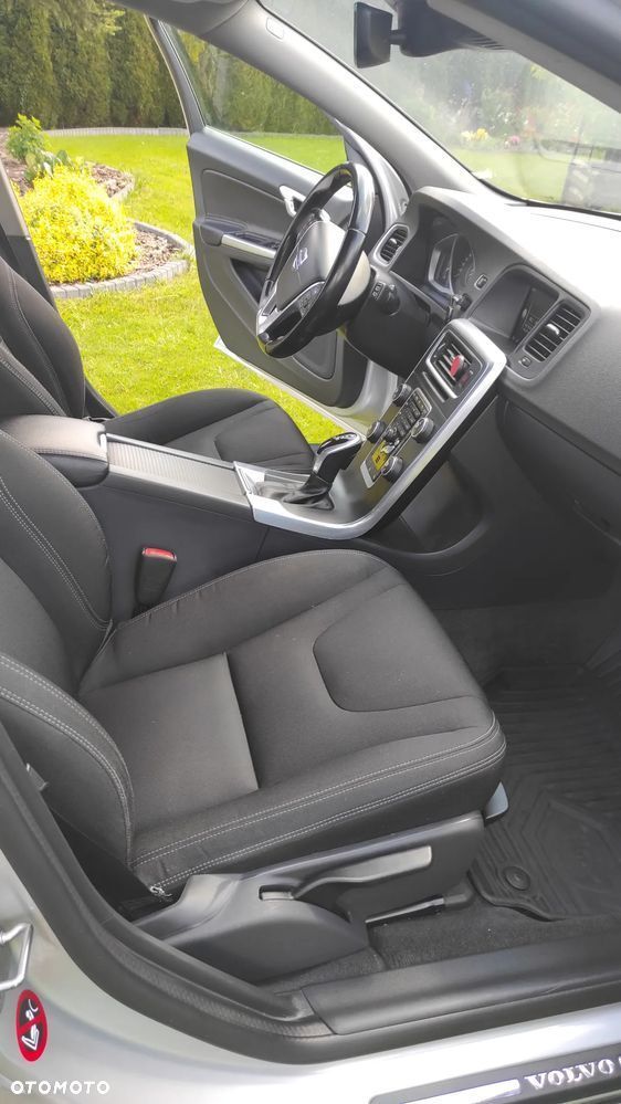 Volvo V60 D3 Geartronic Linje Business - 3
