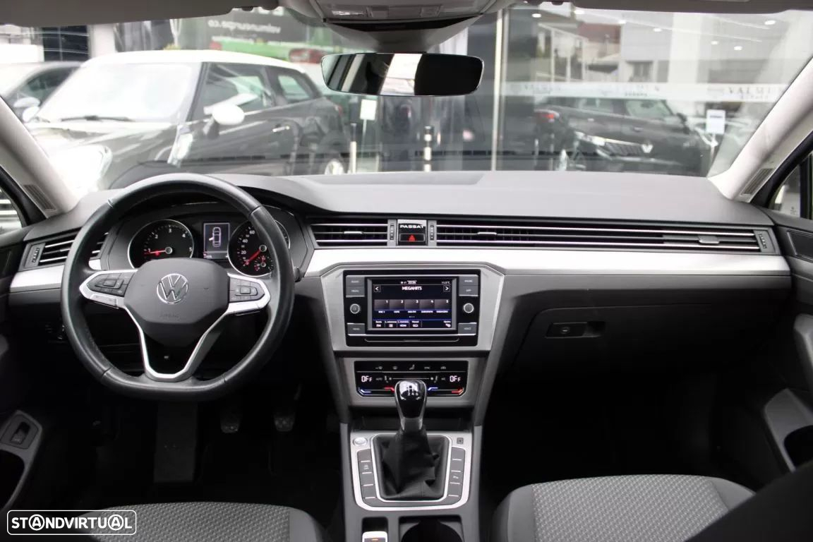 VW Passat 2.0 TDI Elegance - 5