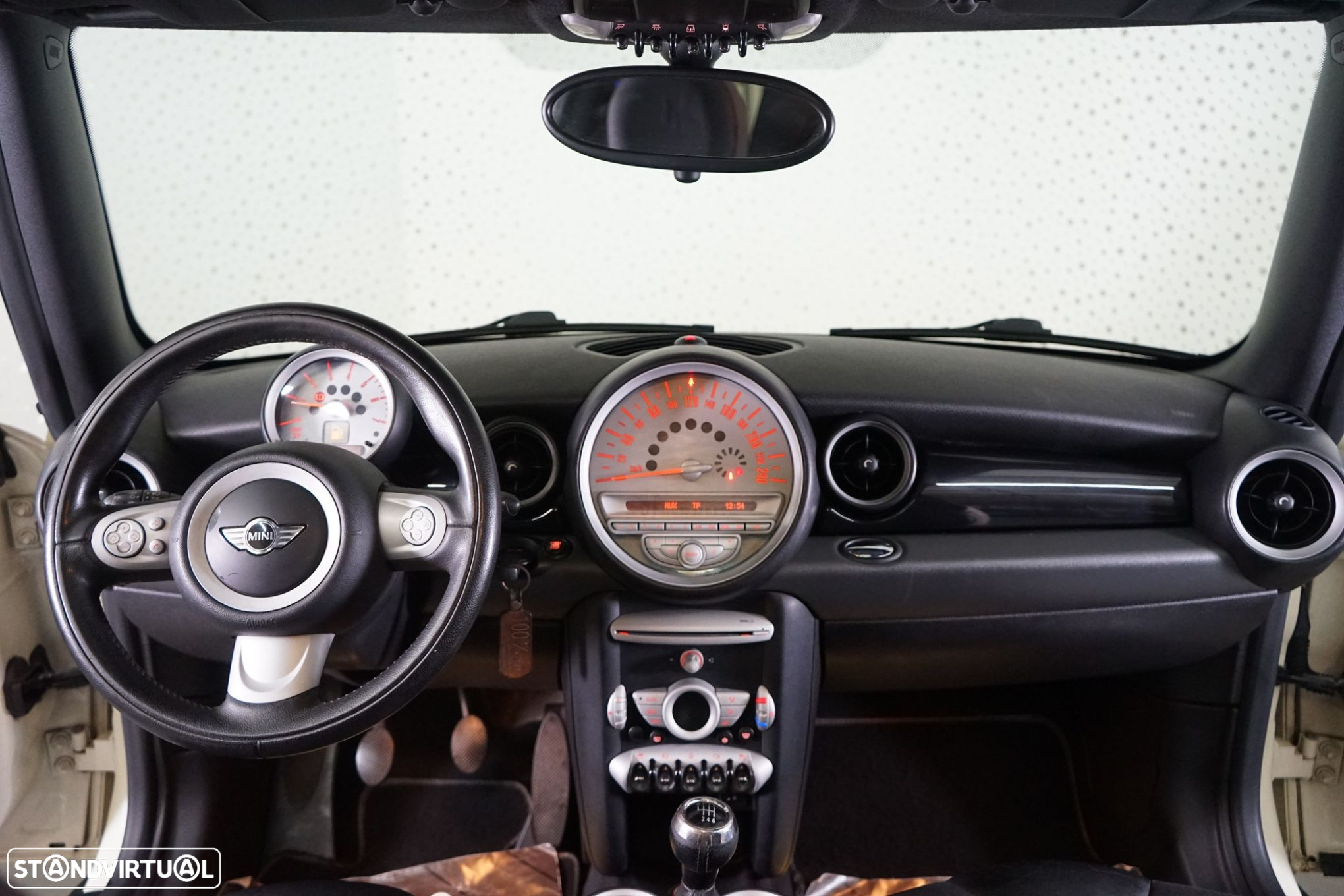 MINI Clubman Cooper D - 16