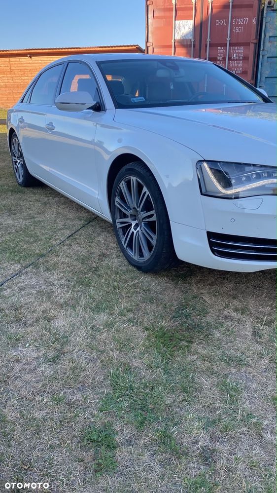 Audi A8 4.2 FSI L Quattro - 38