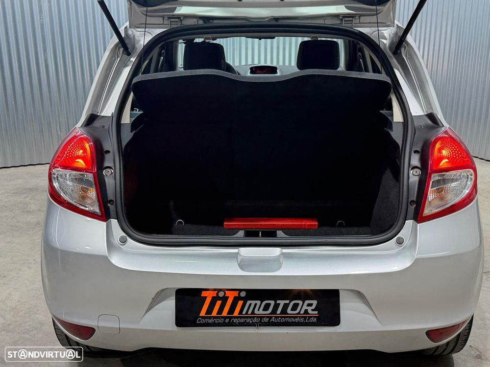 Renault Clio 1.2 16V Dynamique - 22