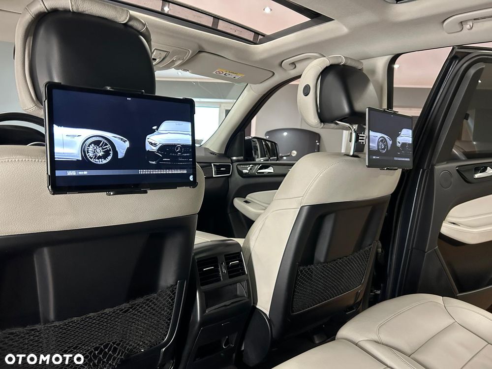 Mercedes-Benz GLE 500 4-Matic 9G-TRONIC - 31