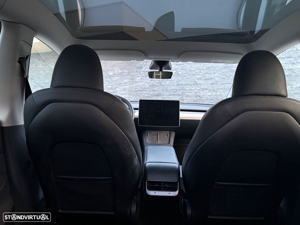 Tesla Model Y Tração Traseira - 18