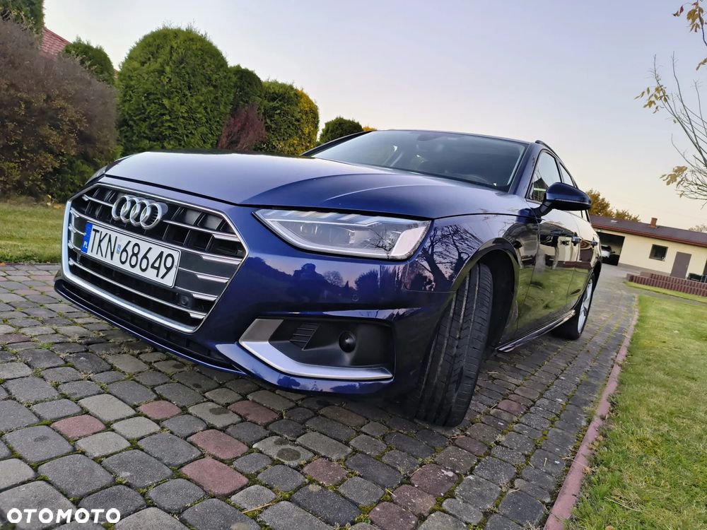 Audi A4 Avant 2.0 TDI ultra S tronic - 33