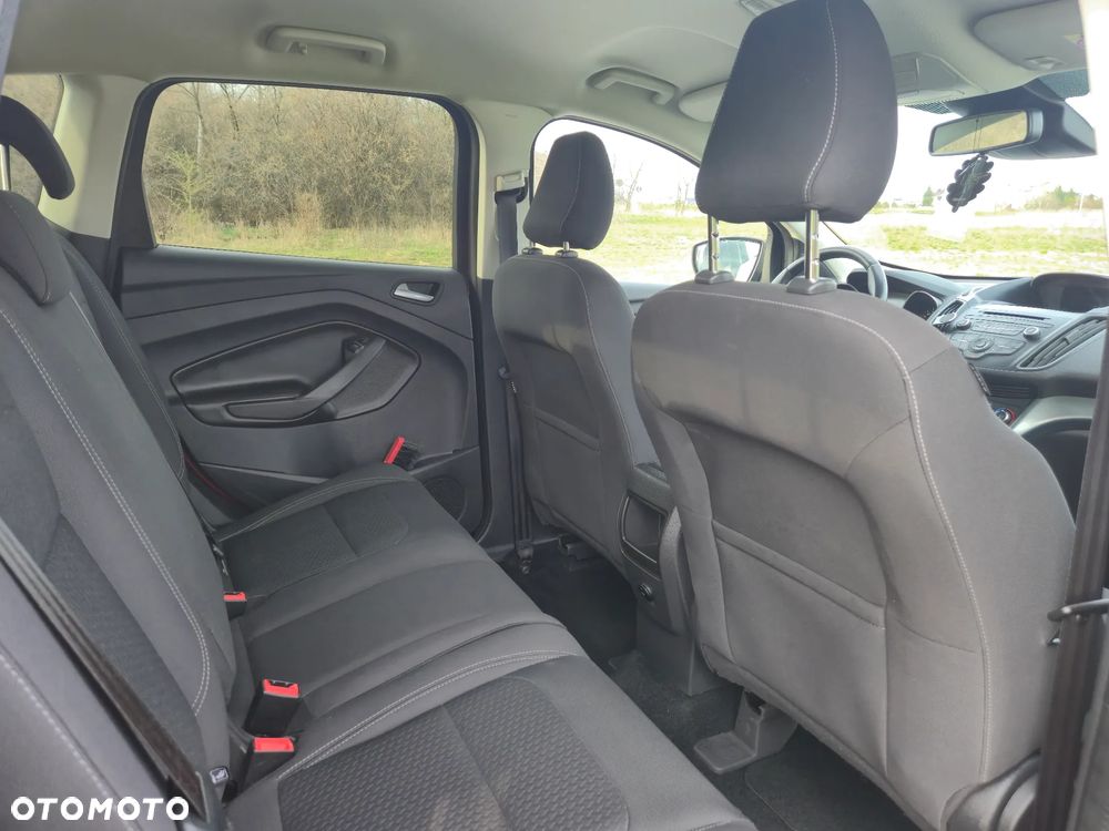 Ford Kuga 1.5 TDCi FWD Trend - 14