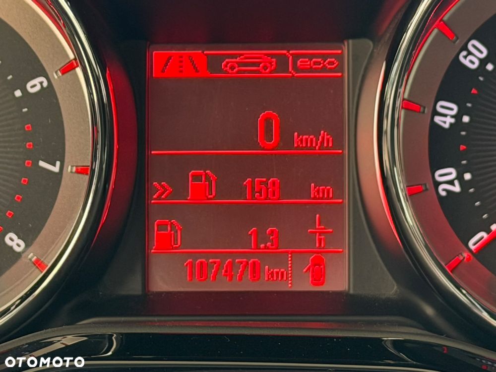 Opel Adam 1.4 Black Jack - 24