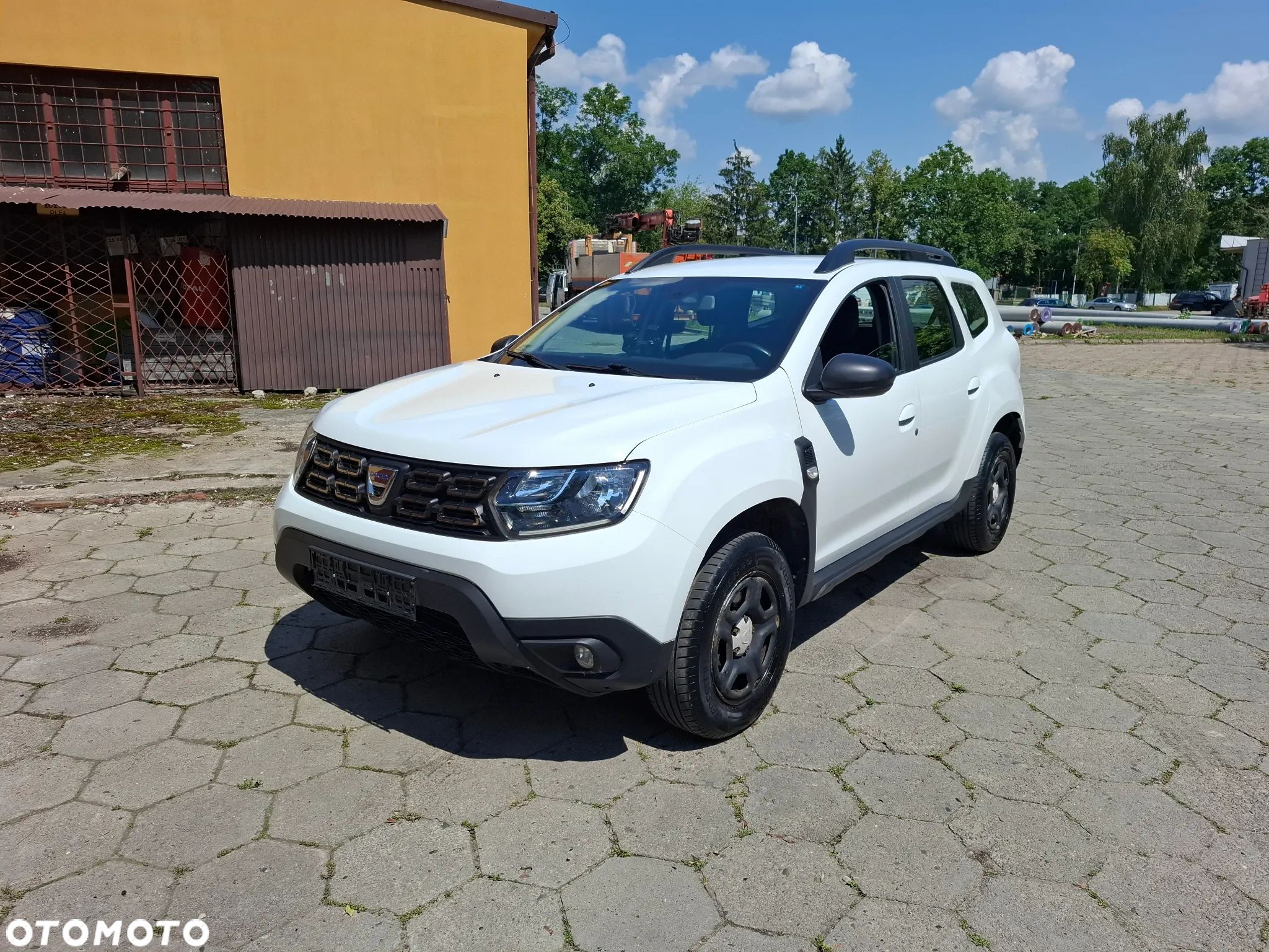 Dacia Duster 1.6 SCe Comfort 4WD - 1