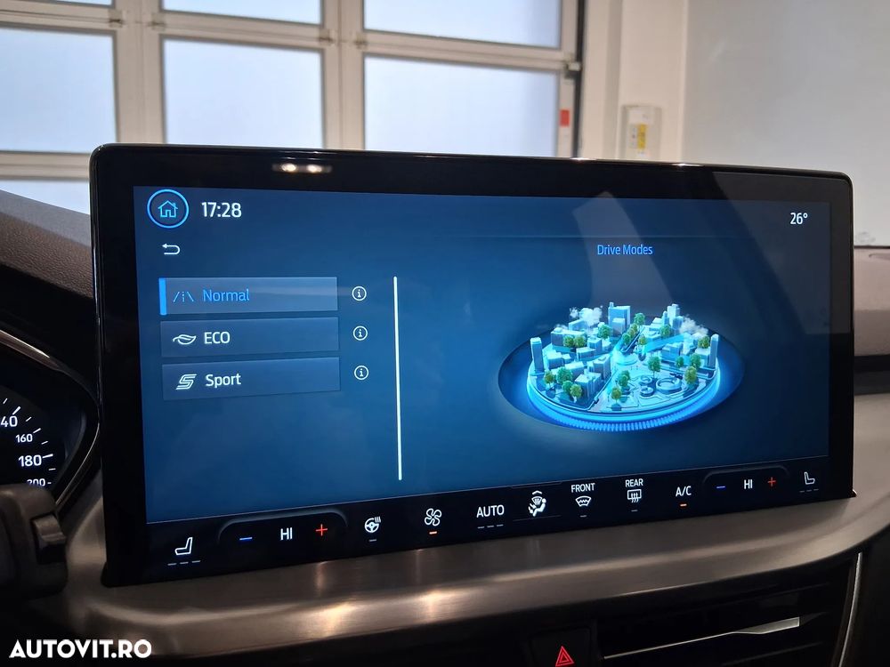 Ford Focus 1.0 EcoBoost Titanium - 25