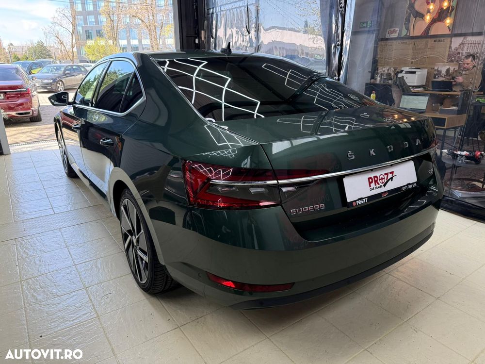 Skoda Superb 2.0 TDI 4x4 DSG Premium Edition - 4