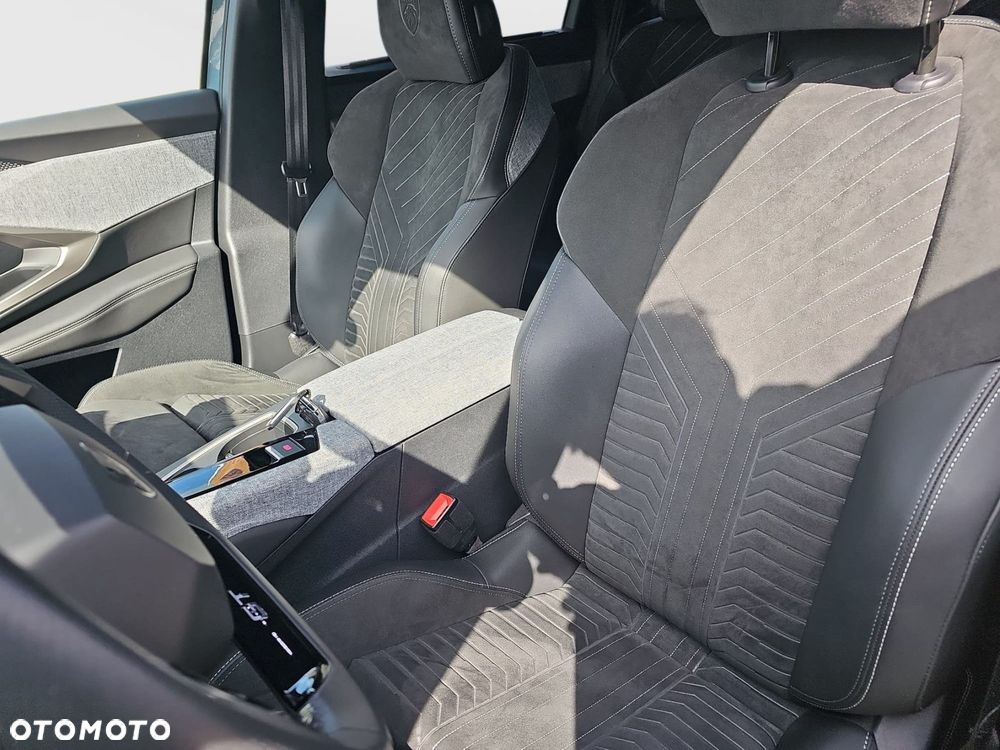 Peugeot 5008 - 12