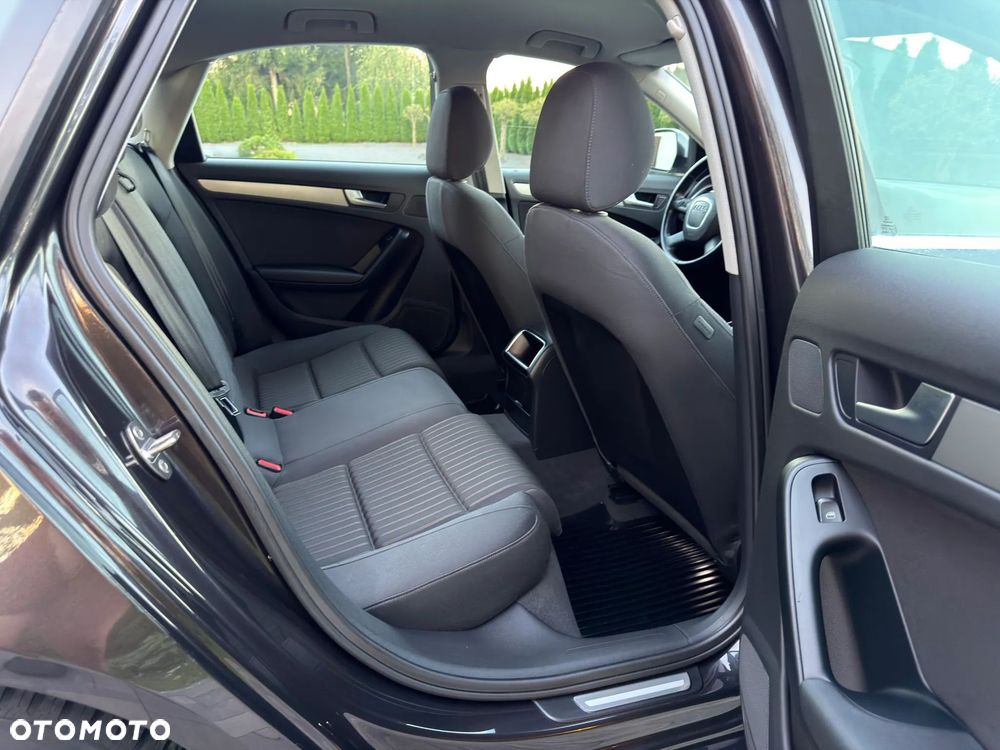 Audi A4 Limousine 1.8 TFSI Attraction - 37