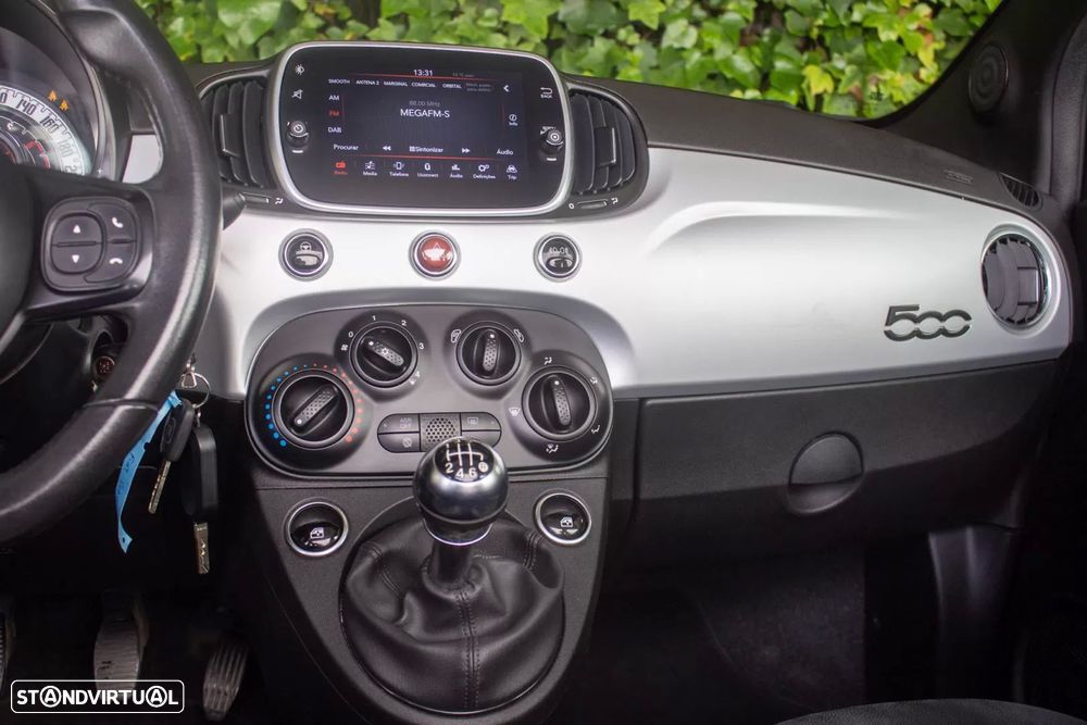 Fiat 500C 1.0 Hybrid Connect - 17