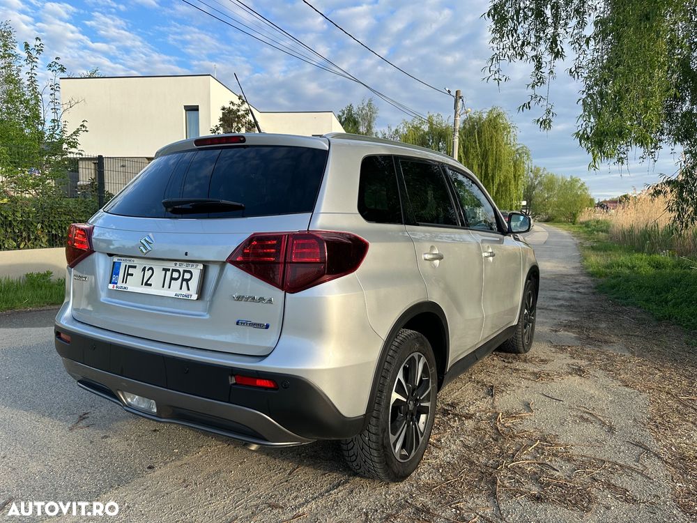Suzuki Vitara 1.4 Boosterjet AllGrip MHEV Luxus - 3