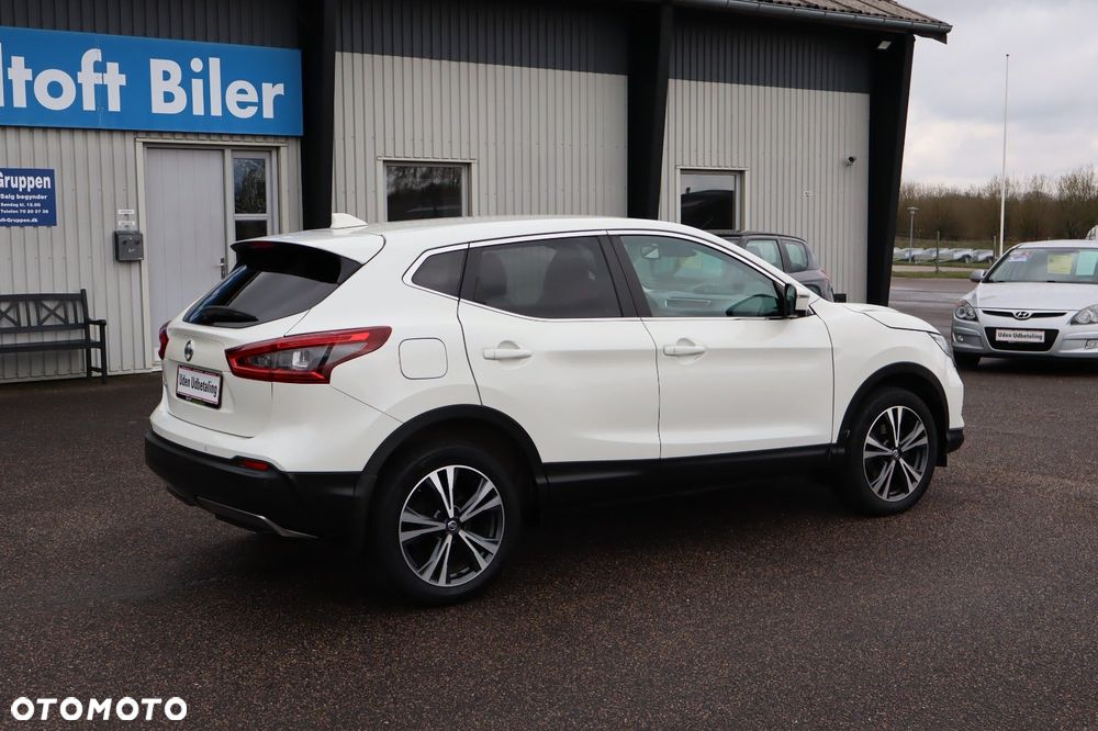 Nissan Qashqai 1.3 DIG-T DCT ACENTA - 2