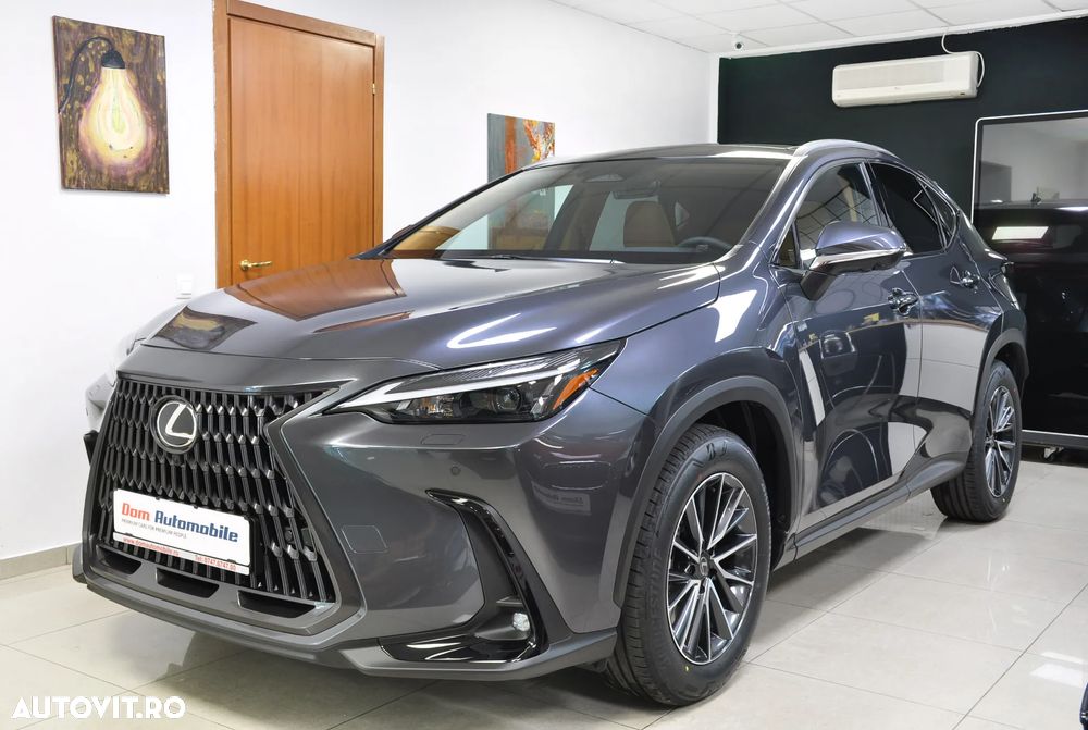 Lexus Seria NX 450h+ E-FOUR Executive Line