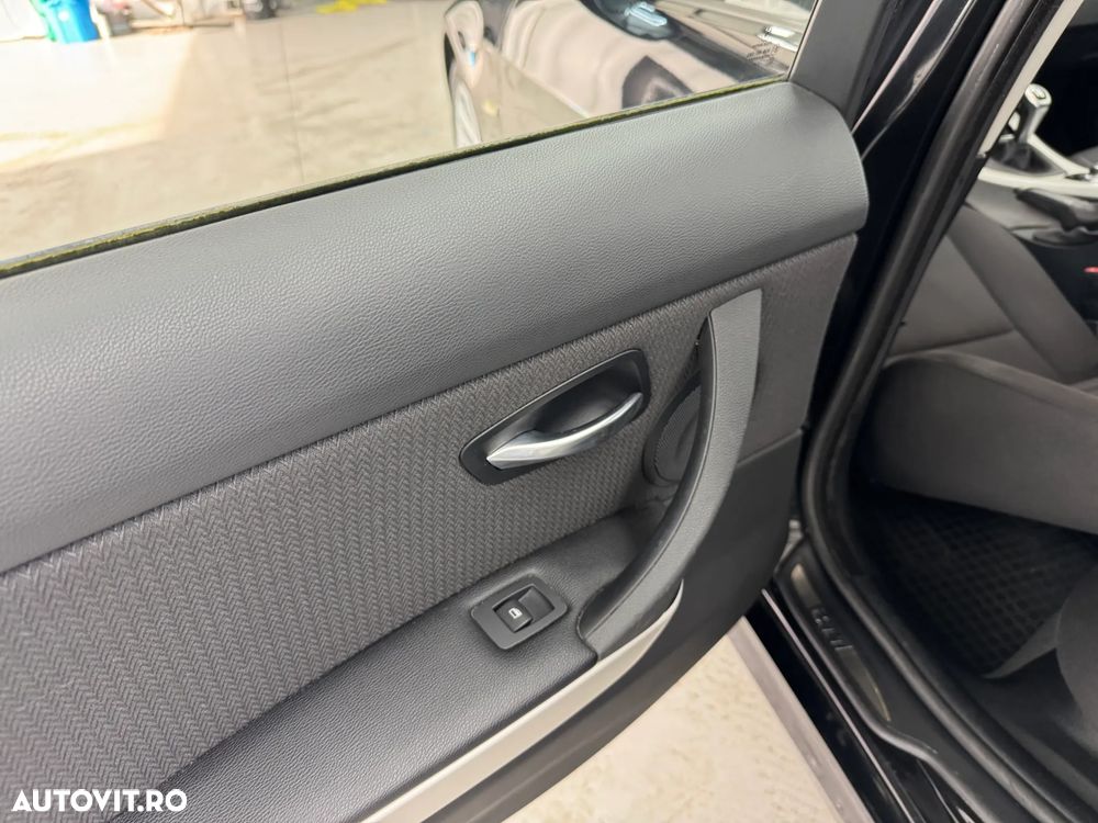 BMW Seria 3 320d DPF - 18