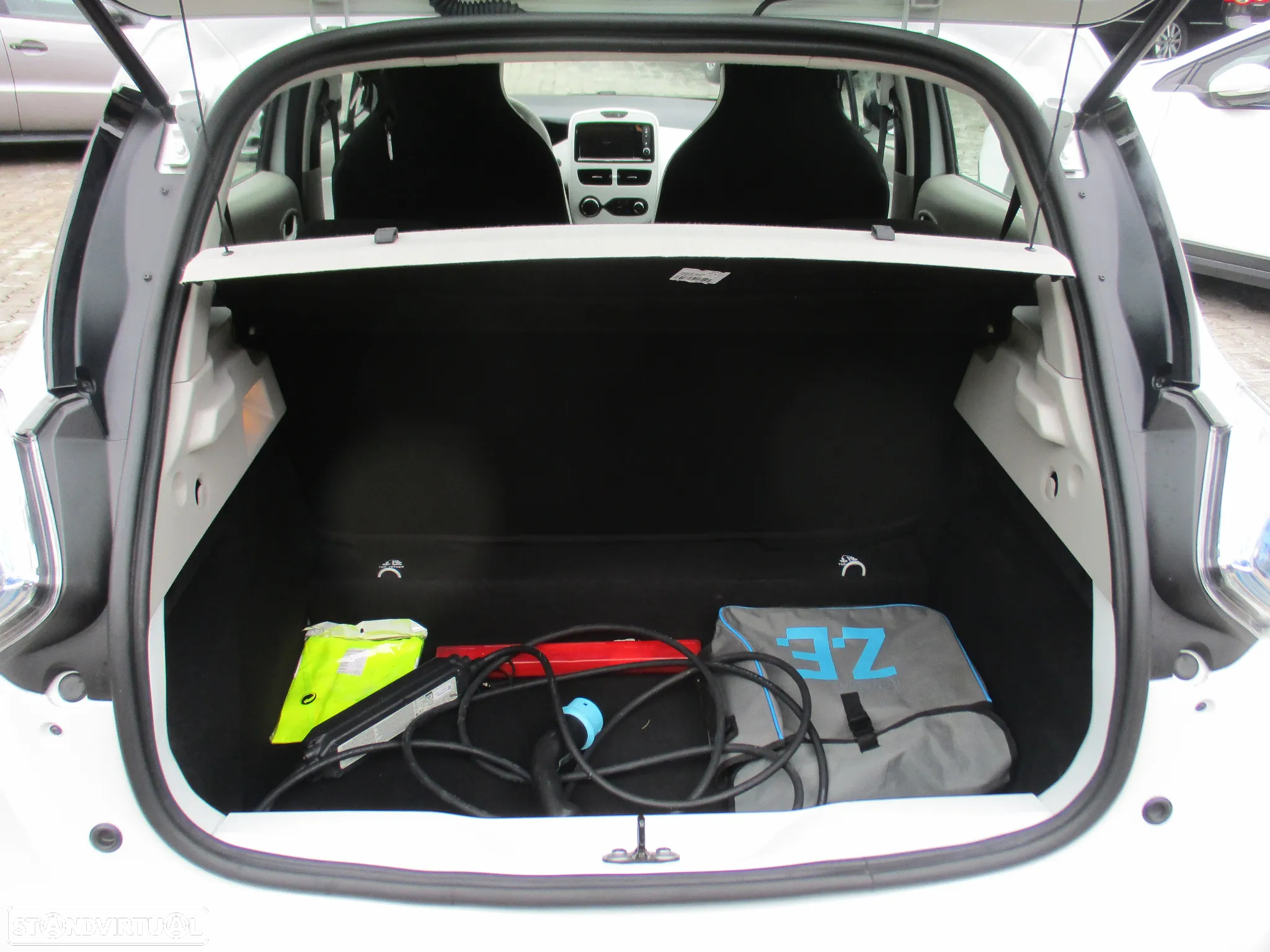 Renault Zoe (c/ Bateria) Intens 40 - 16
