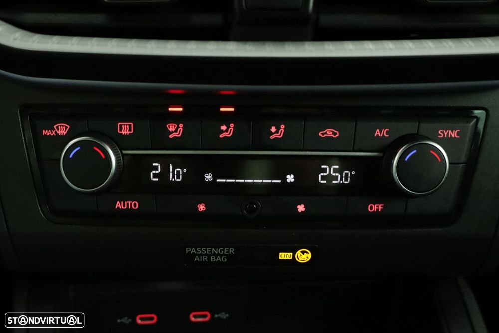 SEAT Ibiza 1.0 TSI FR - 12