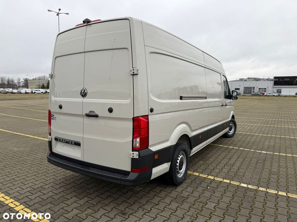 Volkswagen Crafter 35 2.0 TDI L4H3 4490 140 KM - 5