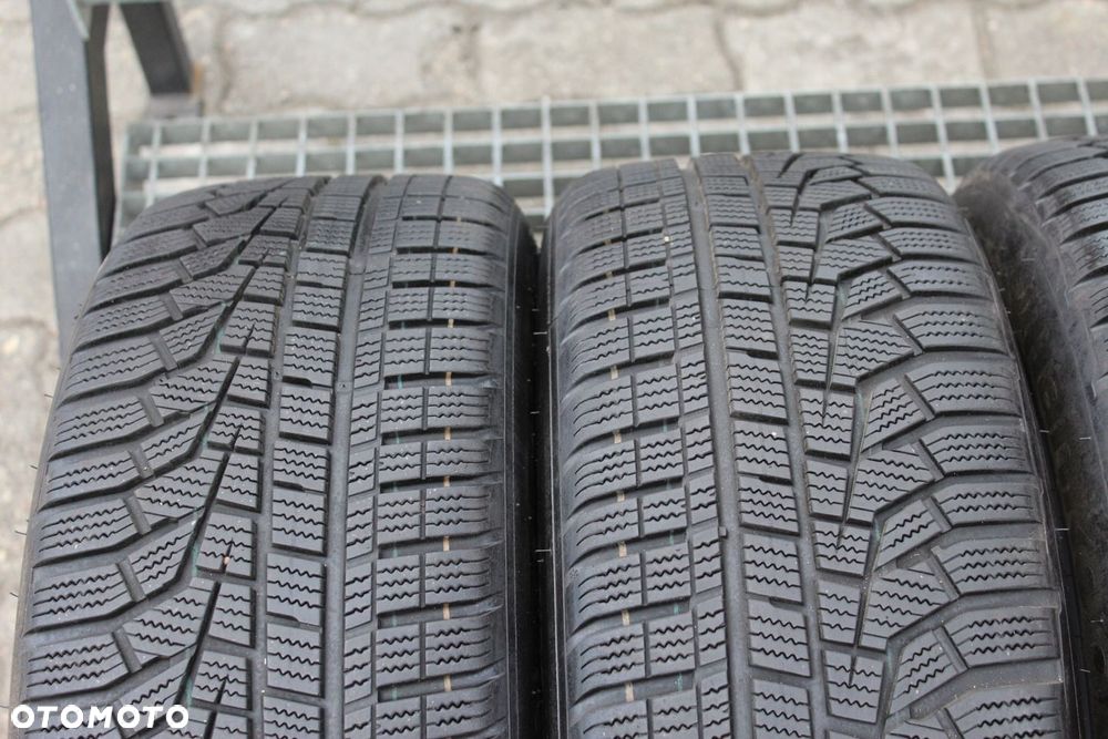 4x 205/55R17 HANKOOK WINTER ICEPT EVO 2 AO 95V - 3