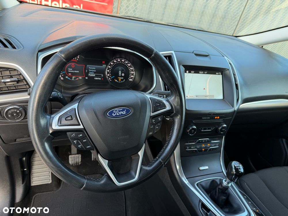 Ford S-Max - 19
