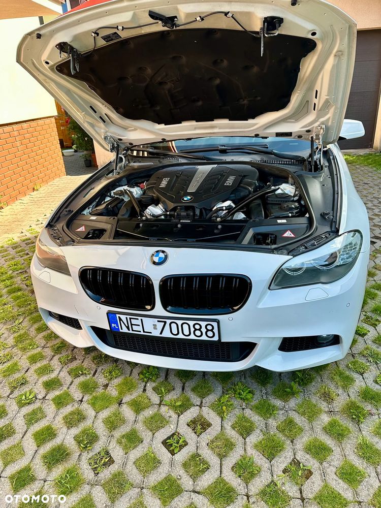 BMW Seria 5 550i xDrive Sport-Aut - 19
