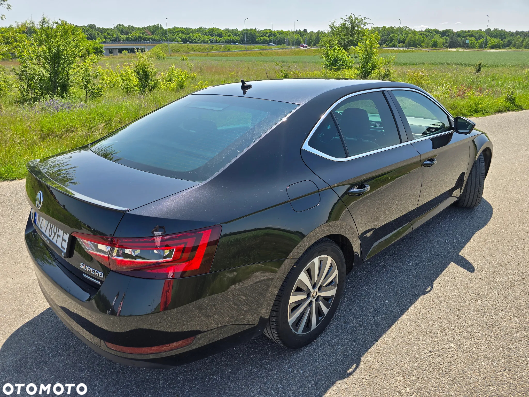 Skoda Superb 1.6 TDI Style Greenline - 9