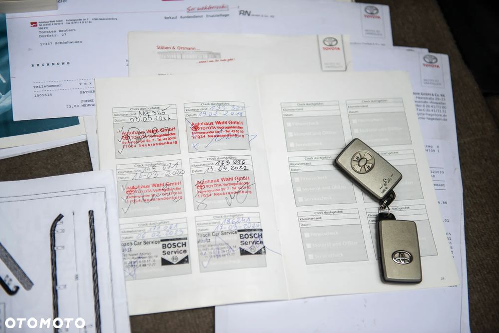 Toyota RAV4 2.0 4x4 Automatik Executive - 36