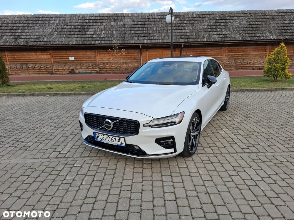 Volvo S60 B5 B AWD Ultimate Dark - 3