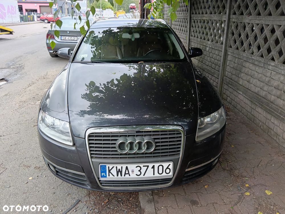 *AUDI A6 C6* Samochód na części - 2