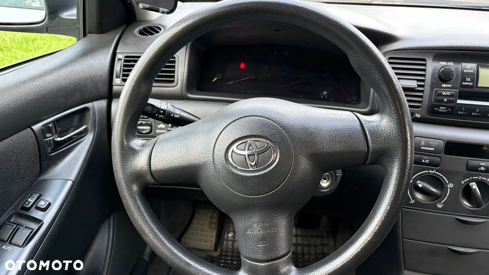 Toyota Corolla 1.6 VVT-i Terra Polaris - 12