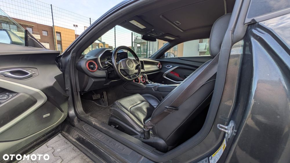 Chevrolet Camaro 3.6 V6 Coupe 2LT - 34