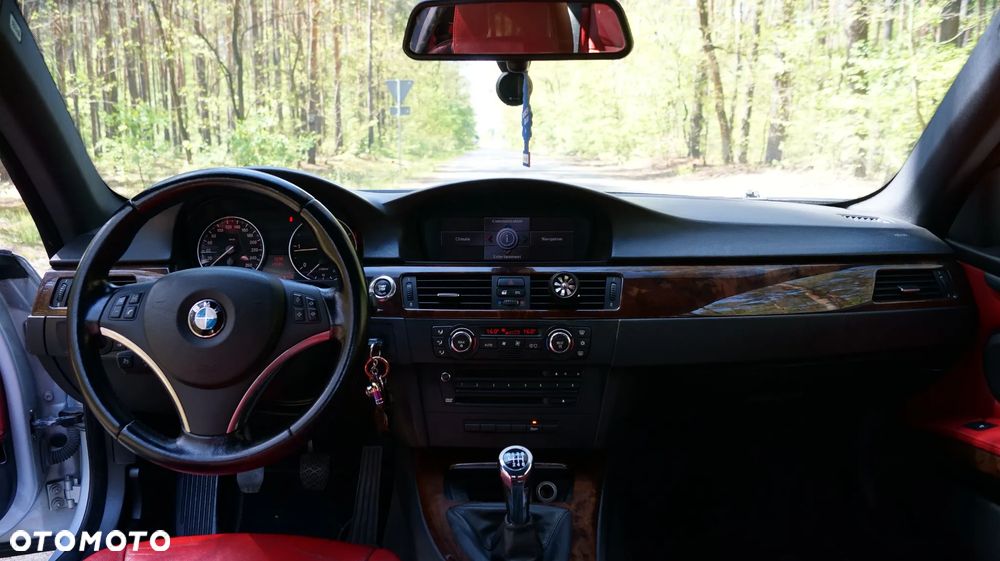BMW Seria 3 320d - 11