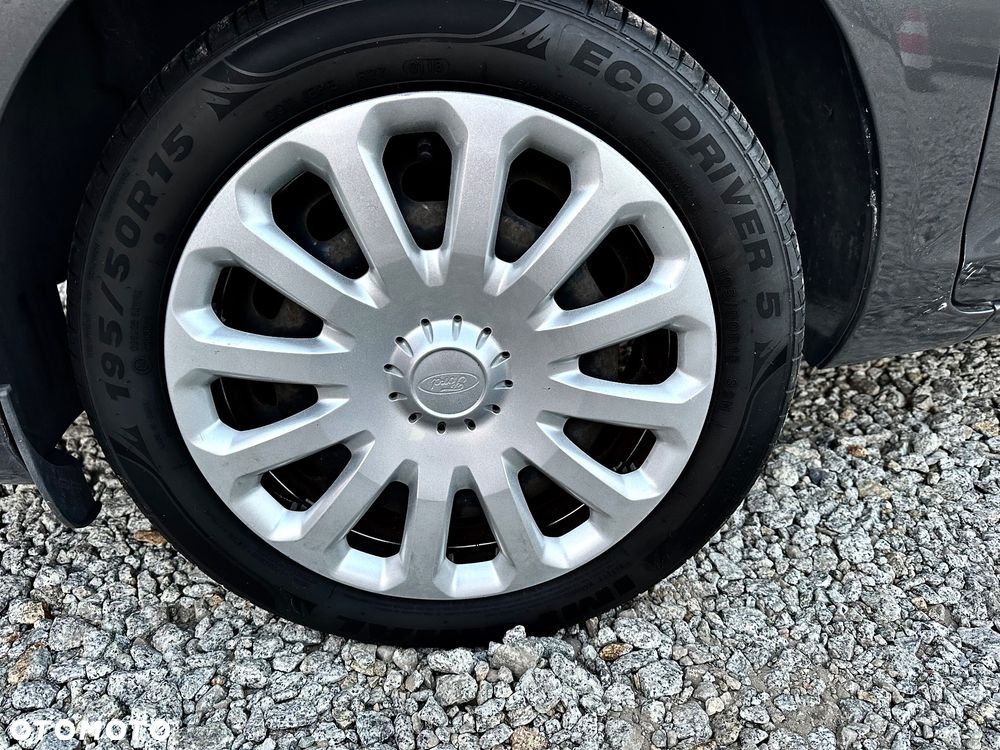 Ford Fiesta 1.0 EcoBoost Start-Stop Trend - 39