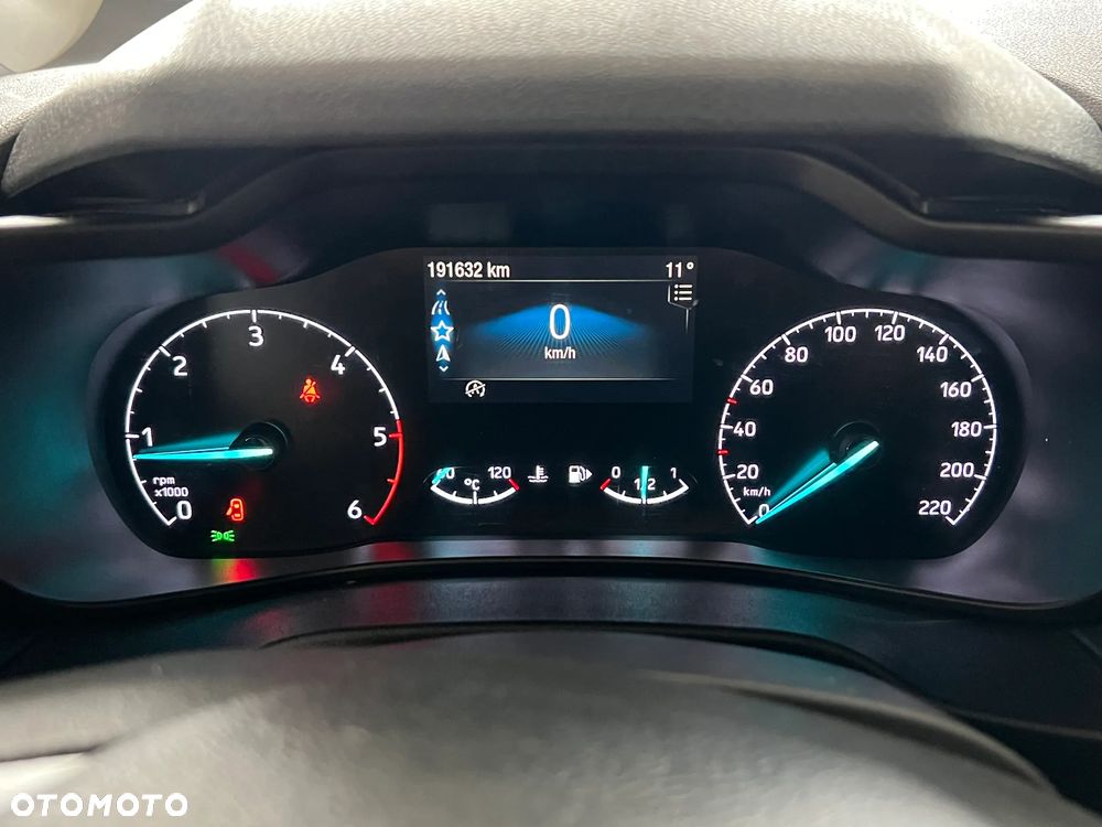 Ford Connect - 28
