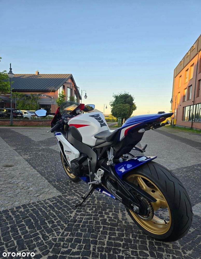 Honda CBR - 4