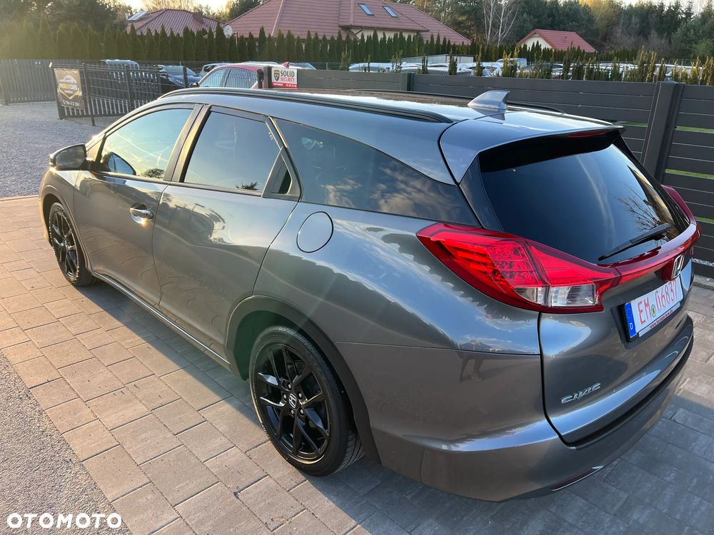Honda Civic 1.8 i-VTEC Automatik Sport Black Edition - 17