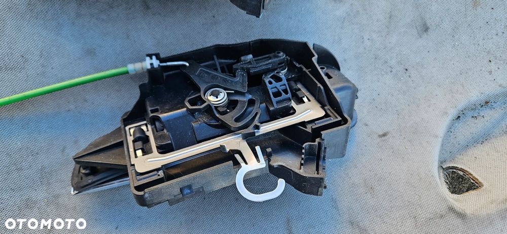 Kaseta mocowanie klamki lewy prawy przód tył Fiat Croma 2006r 51734943 51734942 51734935 51734934 - 2