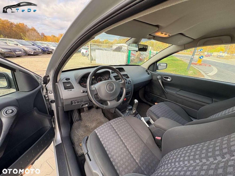 Renault Megane - 18